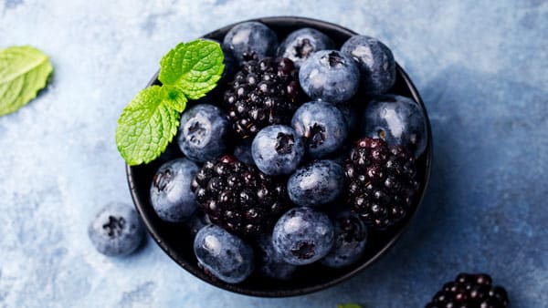 Healthy eating budget berries edited